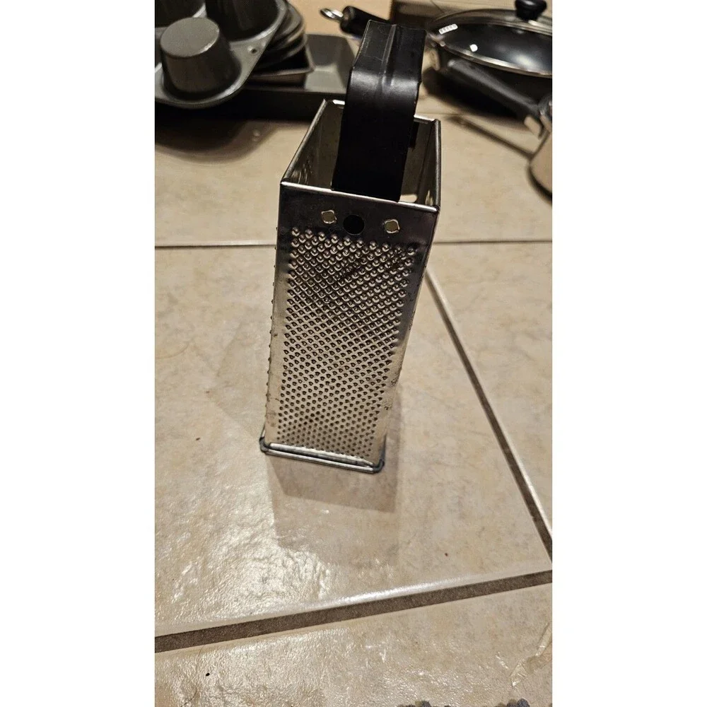 VINTAGE 4 SIDE BOX METAL GRATER CHEESE VEGETBLE SHREDDER Michigan City Indiana